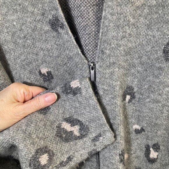 Womens Chicos Wool Blend Zip Cardigan Animal Print Gray Pink Metallic L - Picture 3 of 10